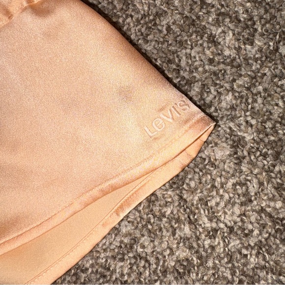 Levi’s Lindy blouse - Picture 5 of 10